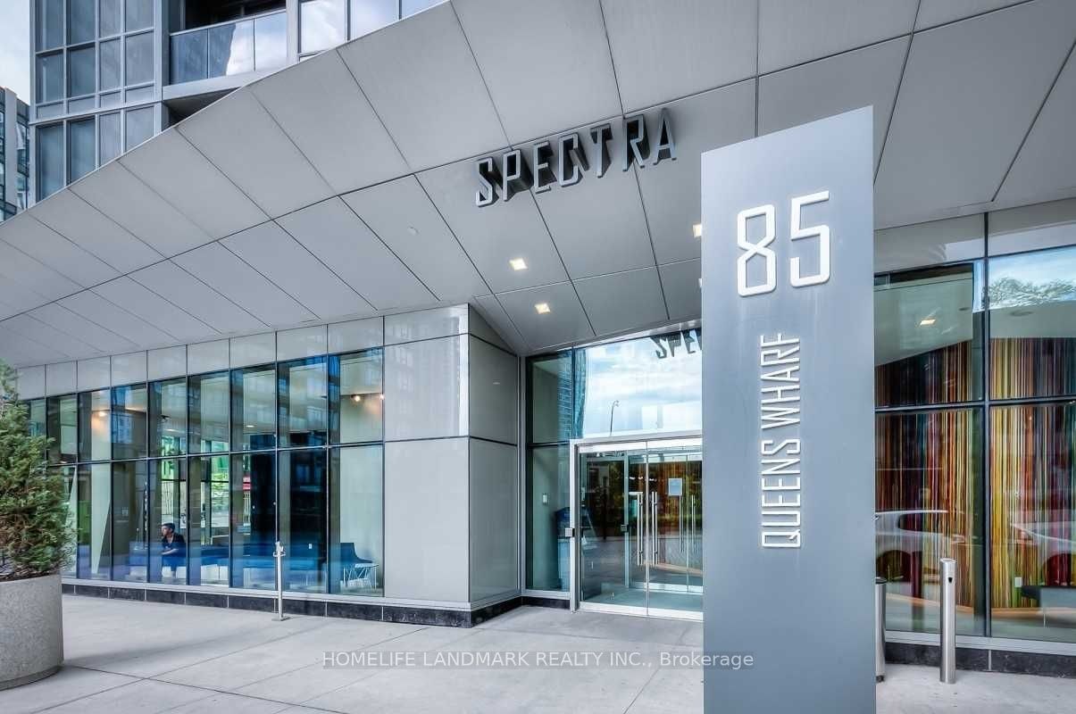 703-85 Queens Wharf Road, Toronto, ON, M5V 0J9 - 12