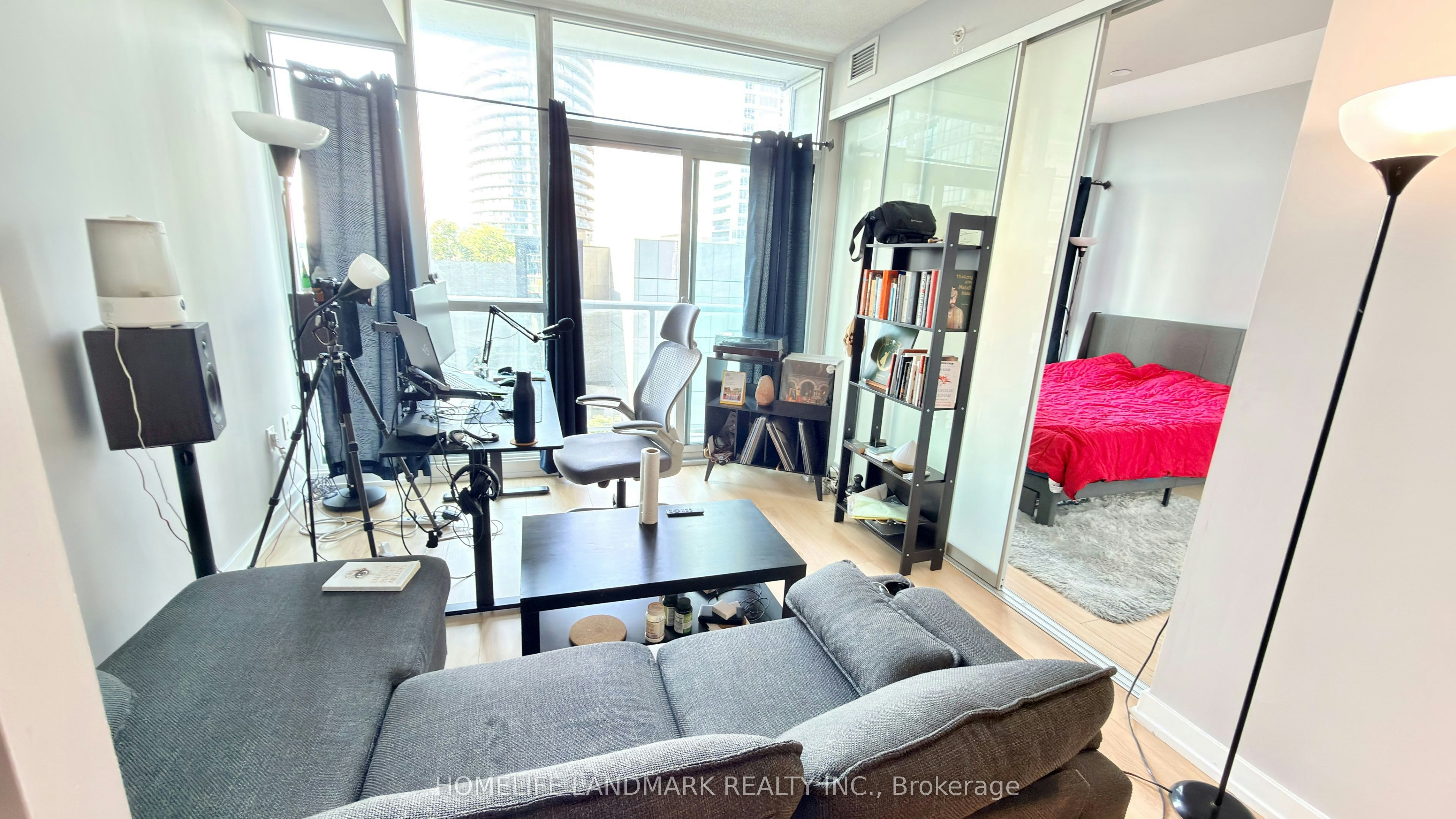 703-85 Queens Wharf Road, Toronto, ON, M5V 0J9 - 4