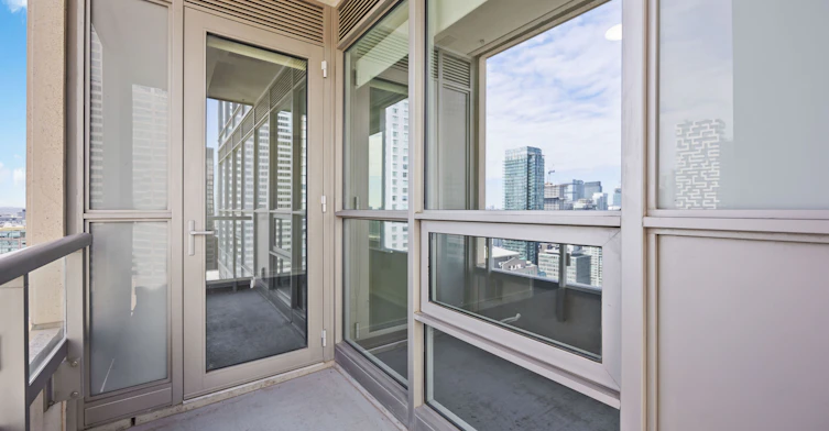 2703-88 Scott Street, Toronto, ON, M5E 0A9 - 23