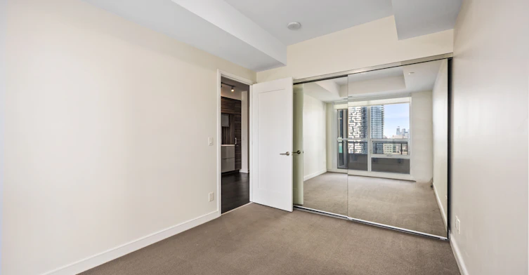 2703-88 Scott Street, Toronto, ON, M5E 0A9 - 17