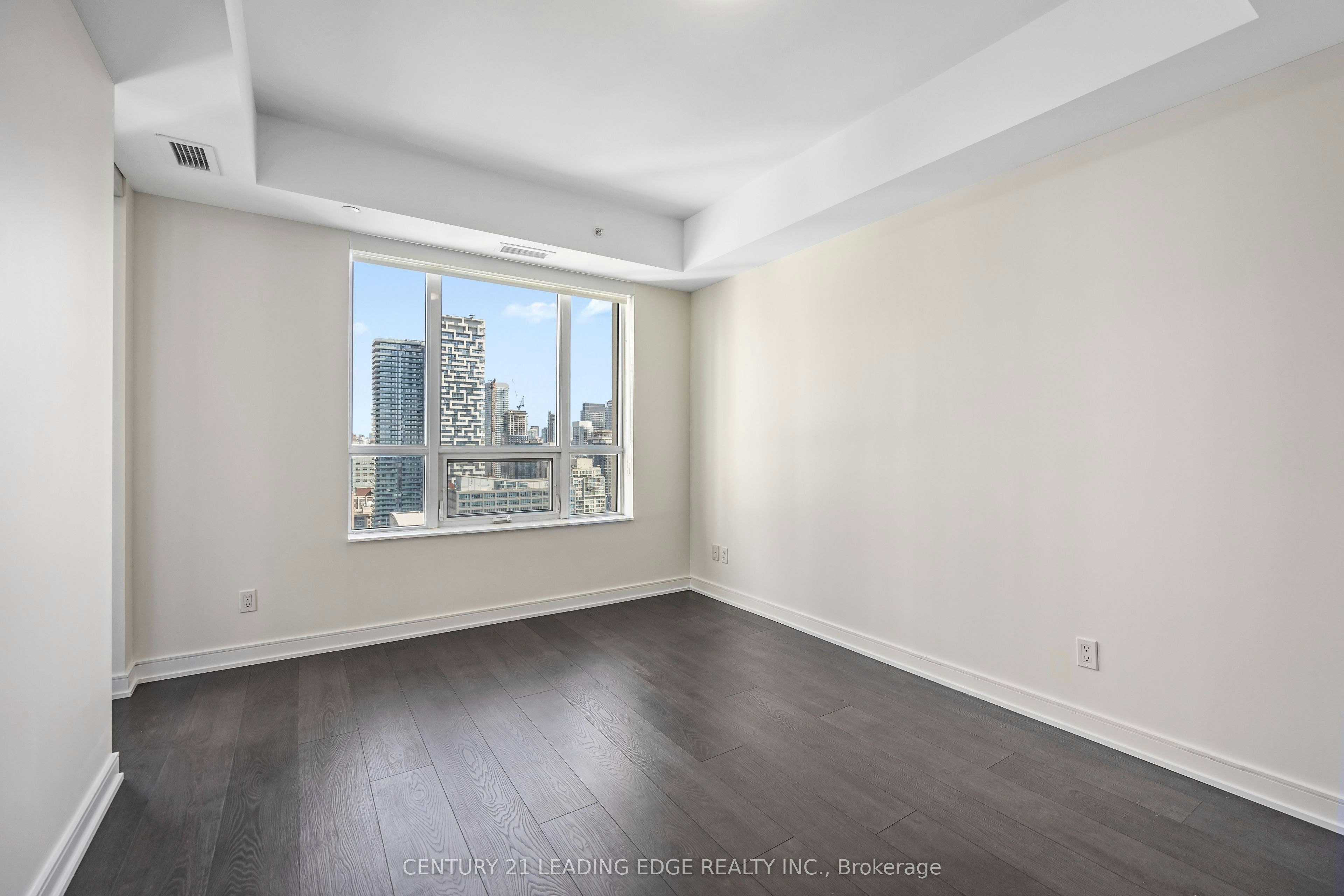 2703-88 Scott Street, Toronto, ON, M5E 0A9 - 9