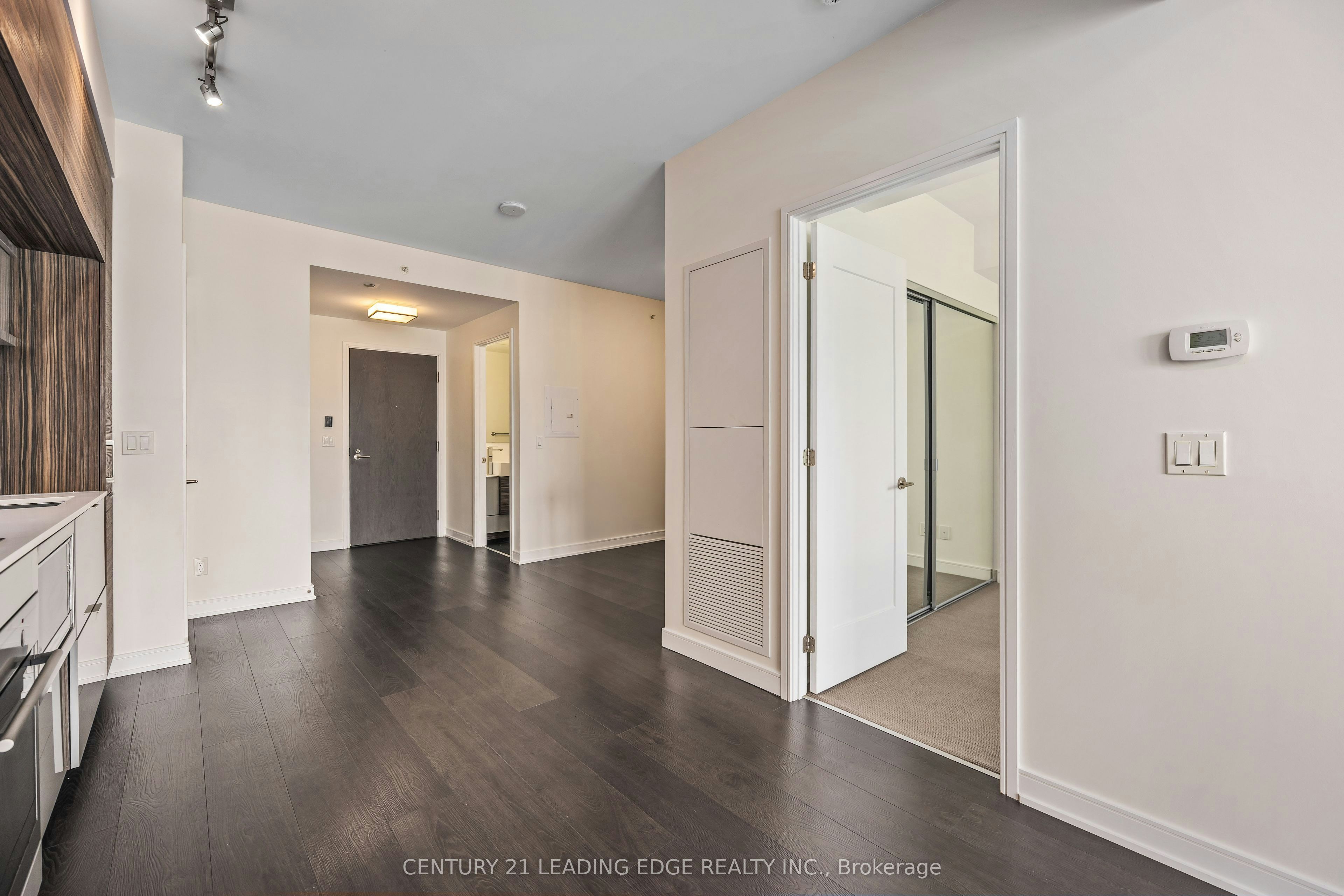 2703-88 Scott Street, Toronto, ON, M5E 0A9 - 15