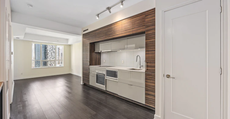 2703-88 Scott Street, Toronto, ON, M5E 0A9