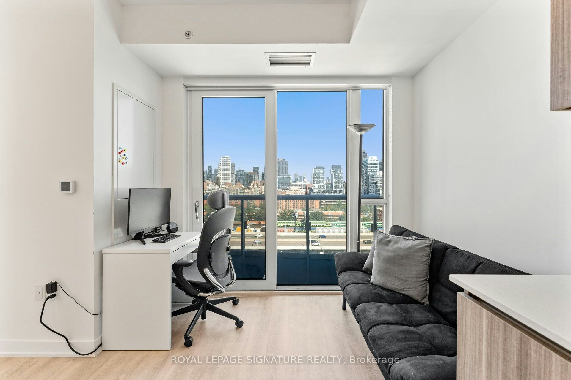 1304-15 Richardson Street, Toronto, ON, M5A 0Y5 - 14