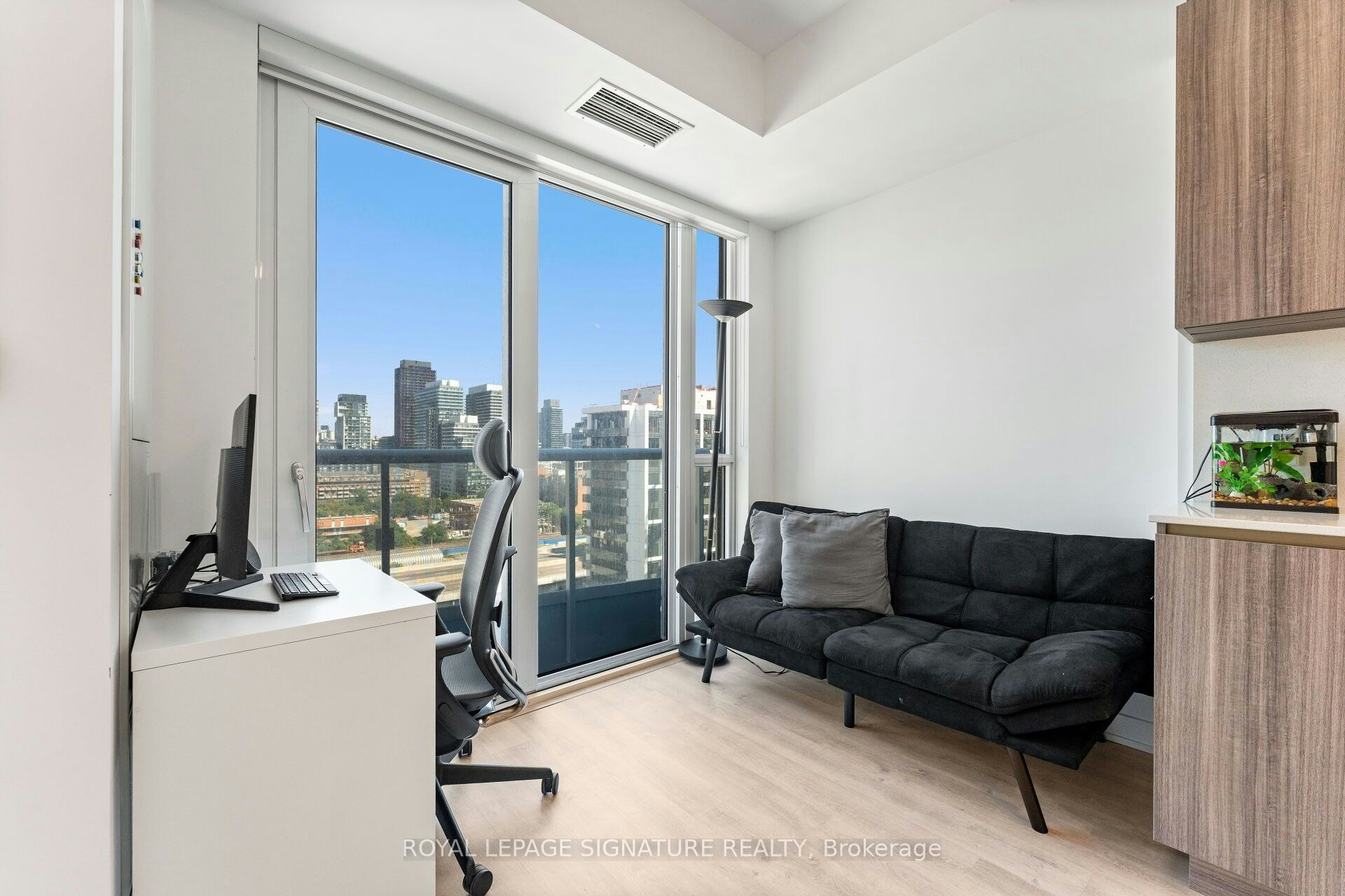 1304-15 Richardson Street, Toronto, ON, M5A 0Y5 - 13