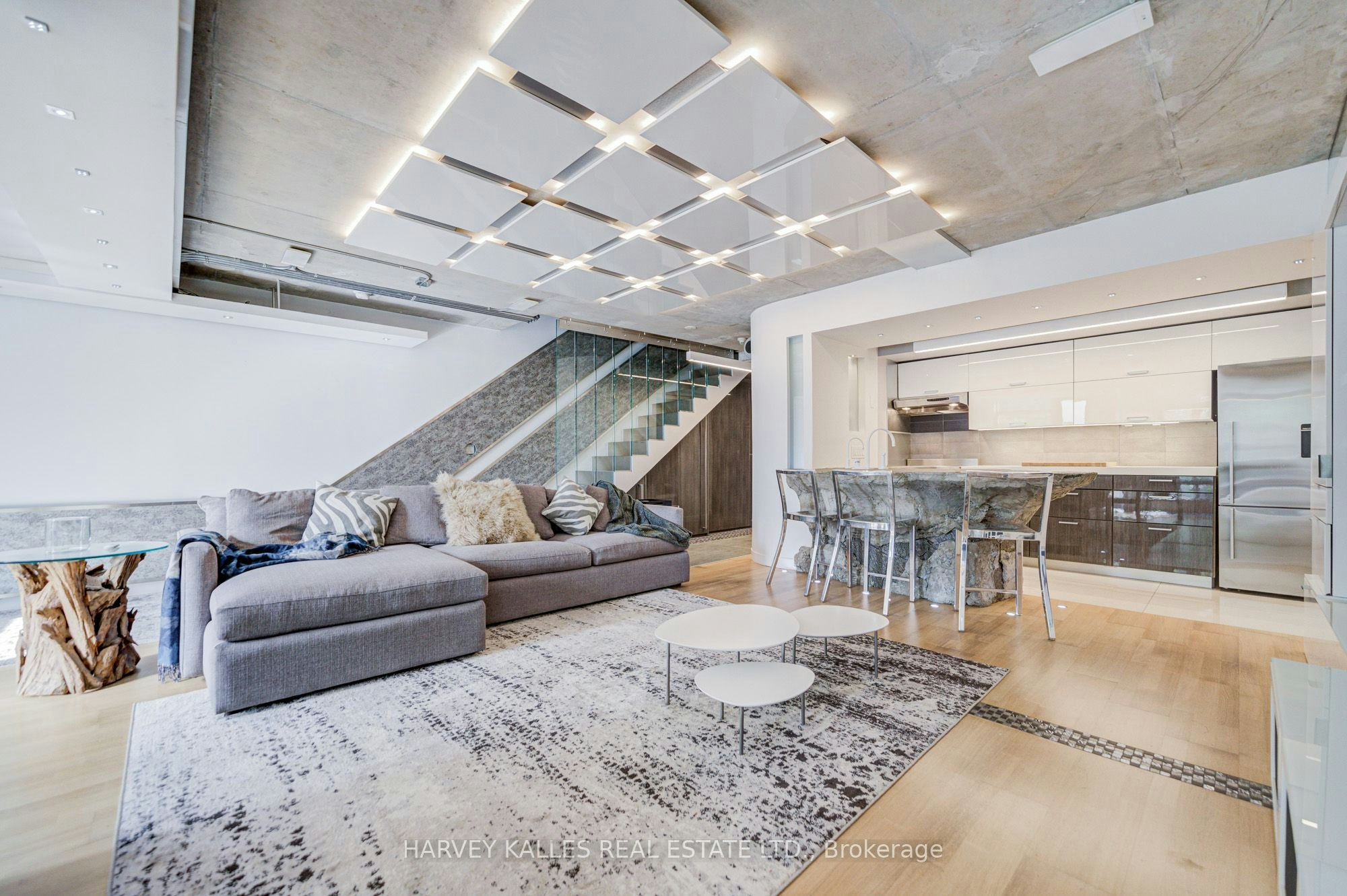 121-55 Stewart Street, Toronto, ON, M5V 2V1 - 17