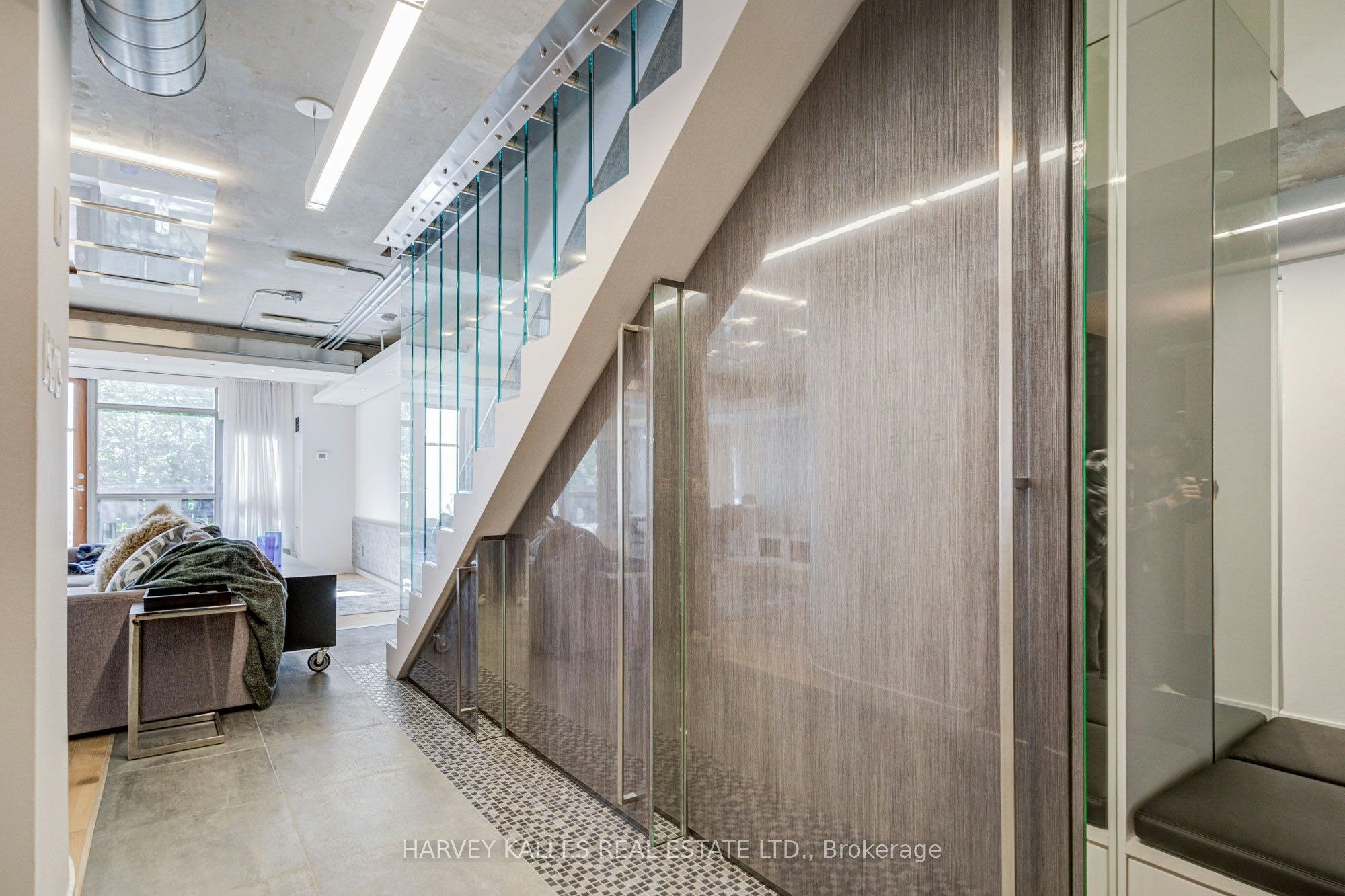 121-55 Stewart Street, Toronto, ON, M5V 2V1 - 9