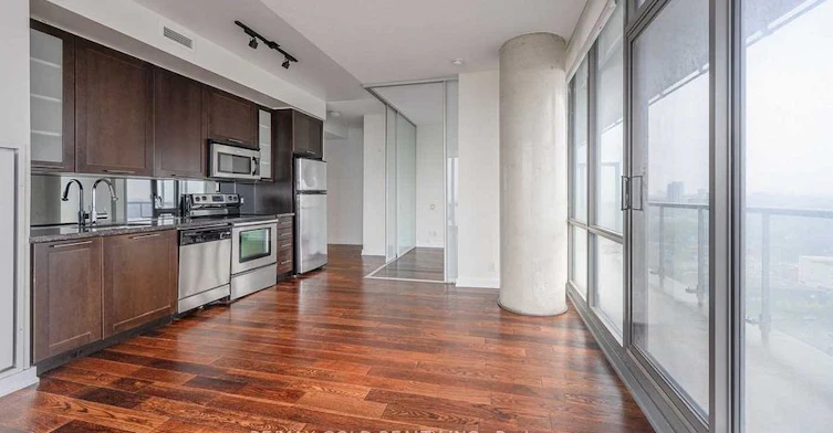 1904-33 Mill Street, Toronto, ON, M5A 3R3 - 7