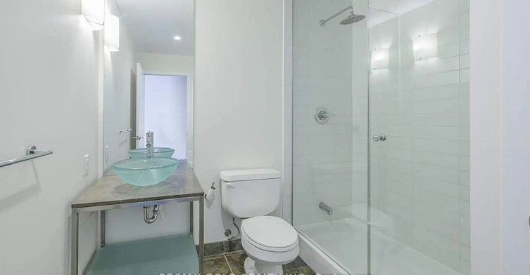 1904-33 Mill Street, Toronto, ON, M5A 3R3 - 9