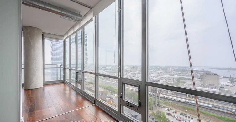 1904-33 Mill Street, Toronto, ON, M5A 3R3 - 12
