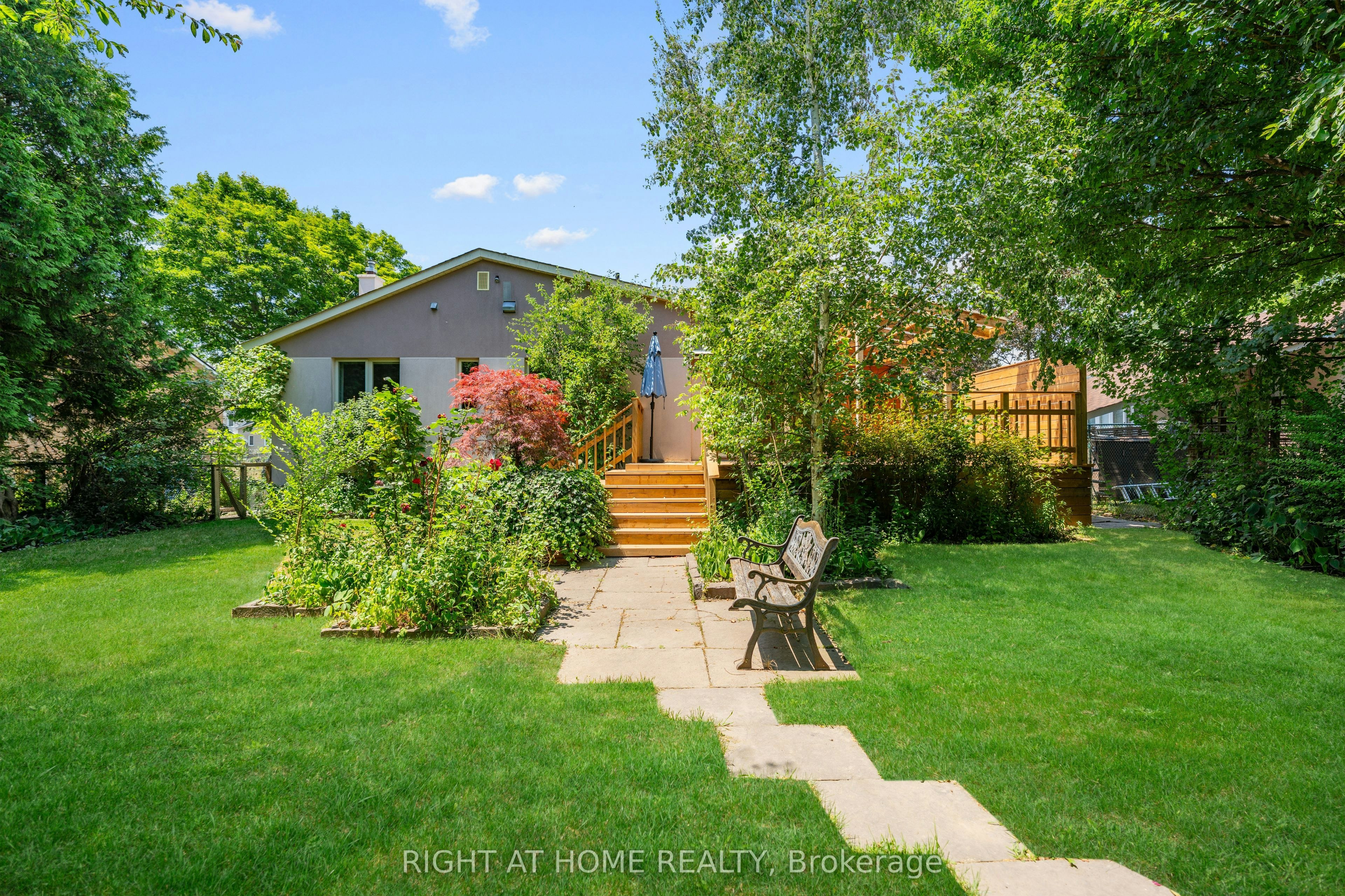 49 Tottenham Road, Toronto, ON, M3C 2J5 - 39
