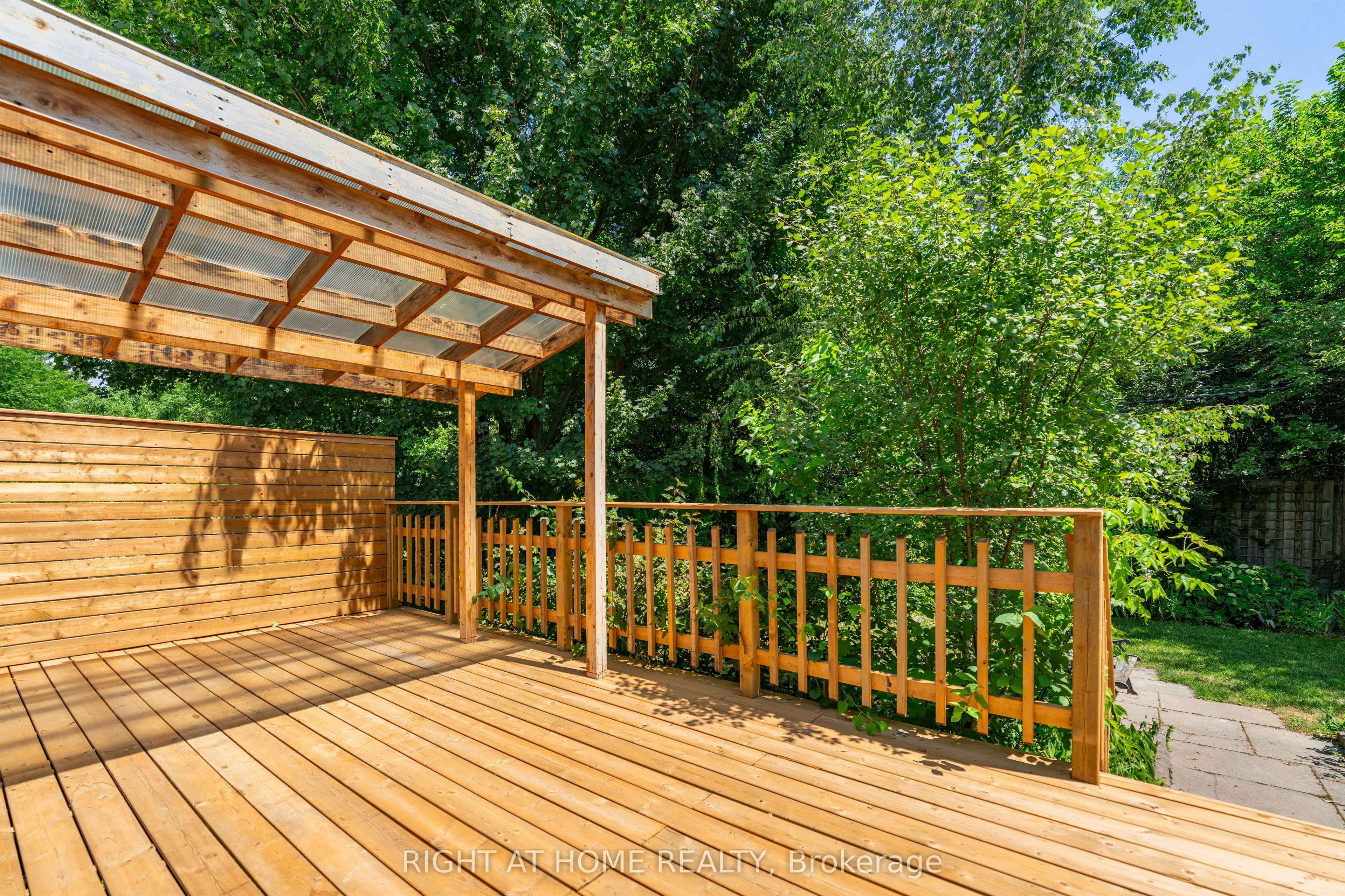49 Tottenham Road, Toronto, ON, M3C 2J5 - 32