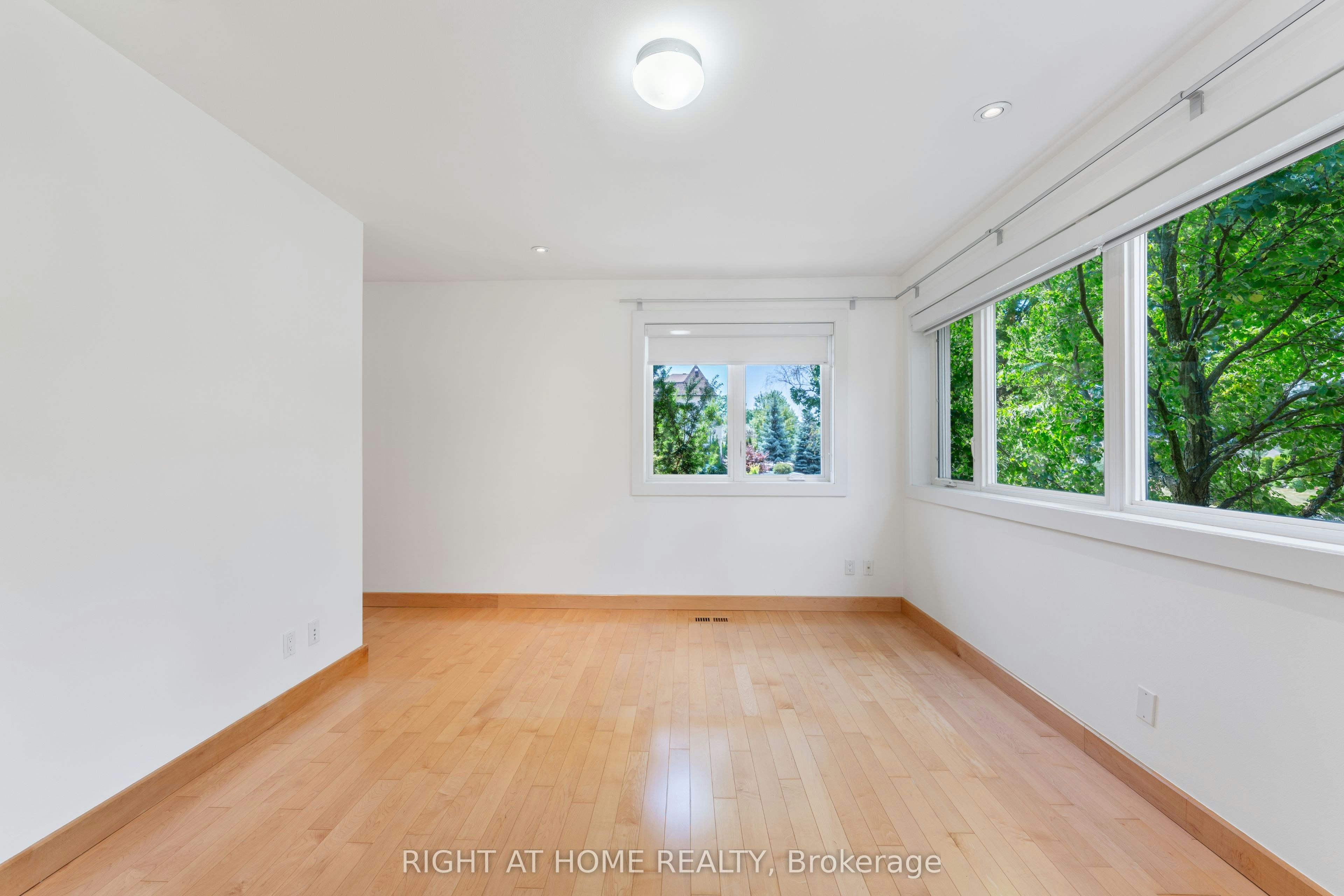 49 Tottenham Road, Toronto, ON, M3C 2J5 - 20