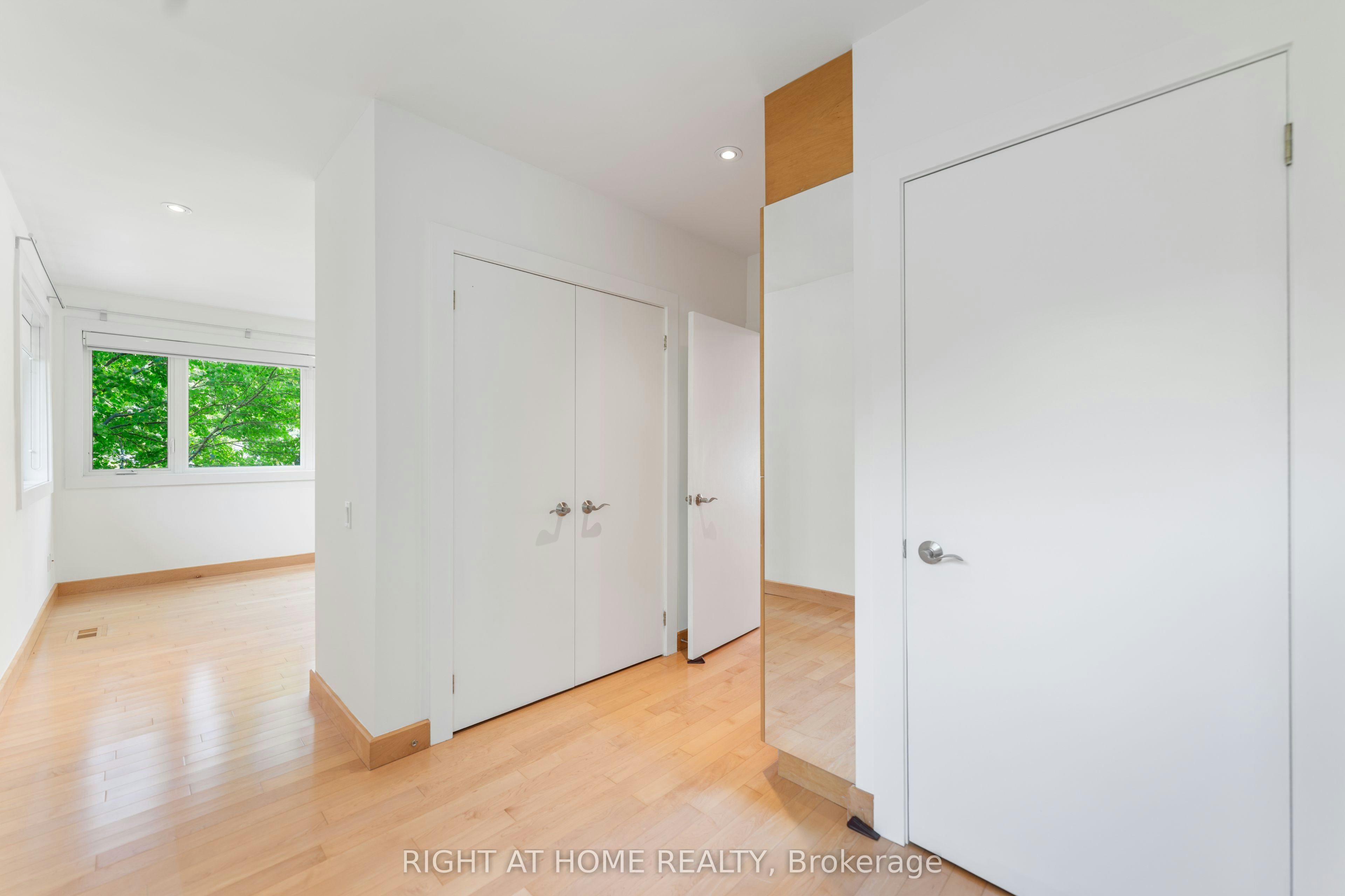 49 Tottenham Road, Toronto, ON, M3C 2J5 - 21