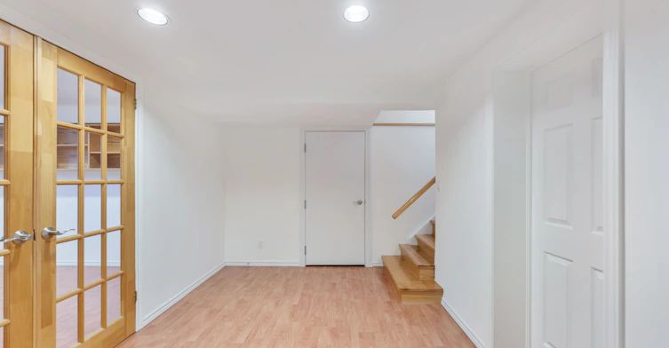49 Tottenham Road, Toronto, ON, M3C 2J5 - 25