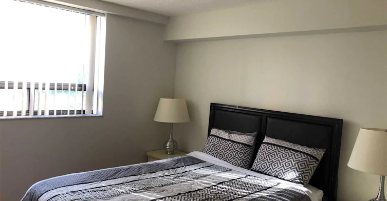 461-49 Mccaul Street, Toronto, ON, M5T 2W7 - 8