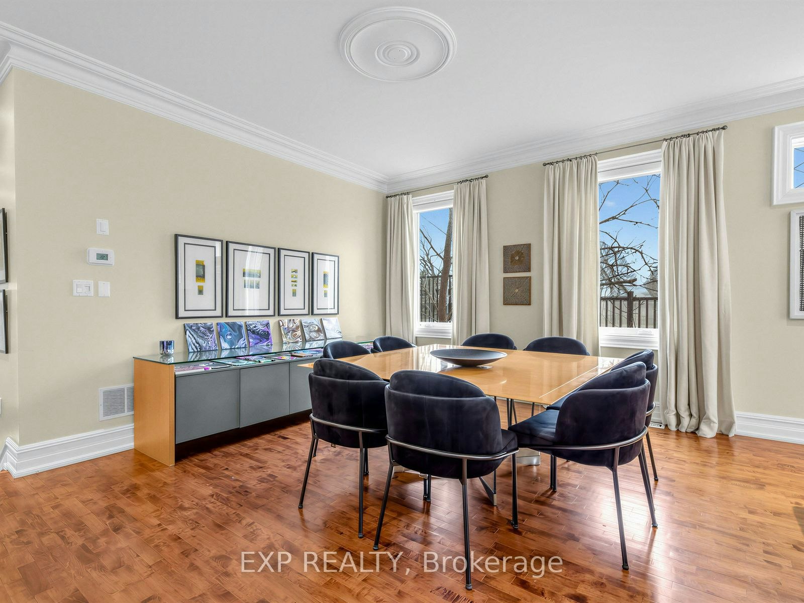 241 Poplar Plains Street, Toronto, ON, M4V 2N8 - 7