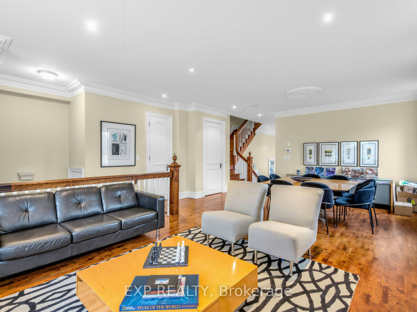 241 Poplar Plains Street, Toronto, ON, M4V 2N8 - 5