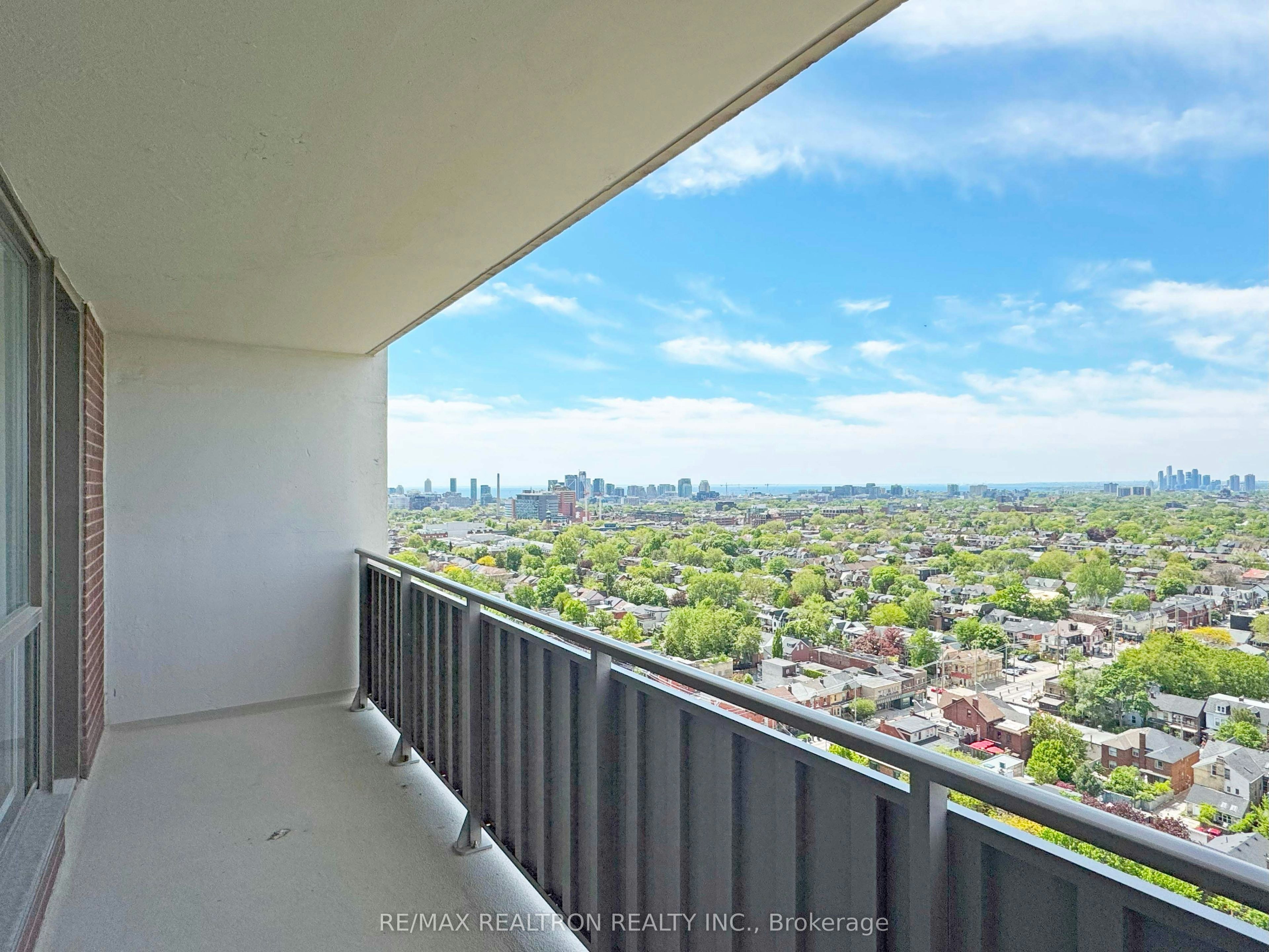 2312-666 Spadina Avenue, Toronto, ON, M5S 2H8 - 8