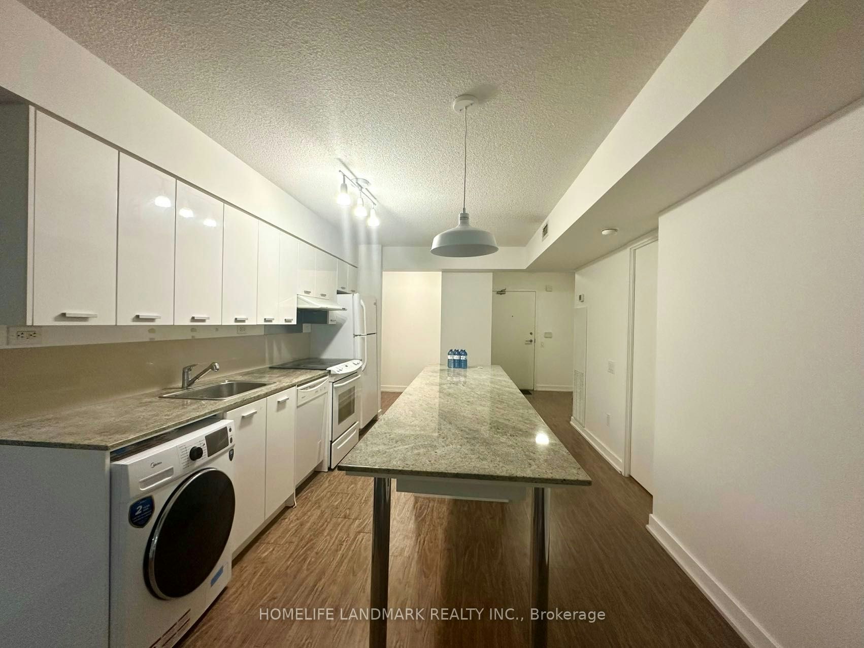 703-29 Singer Court, Toronto, ON, M2K 0B3 - 16