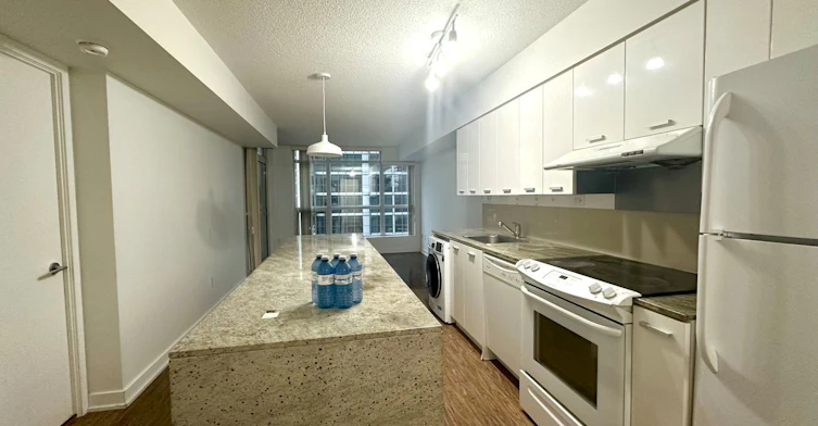 703-29 Singer Court, Toronto, ON, M2K 0B3 - 7