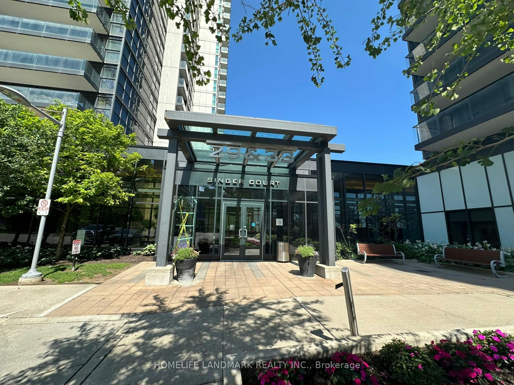 703-29 Singer Court, Toronto, ON, M2K 0B3 - 3