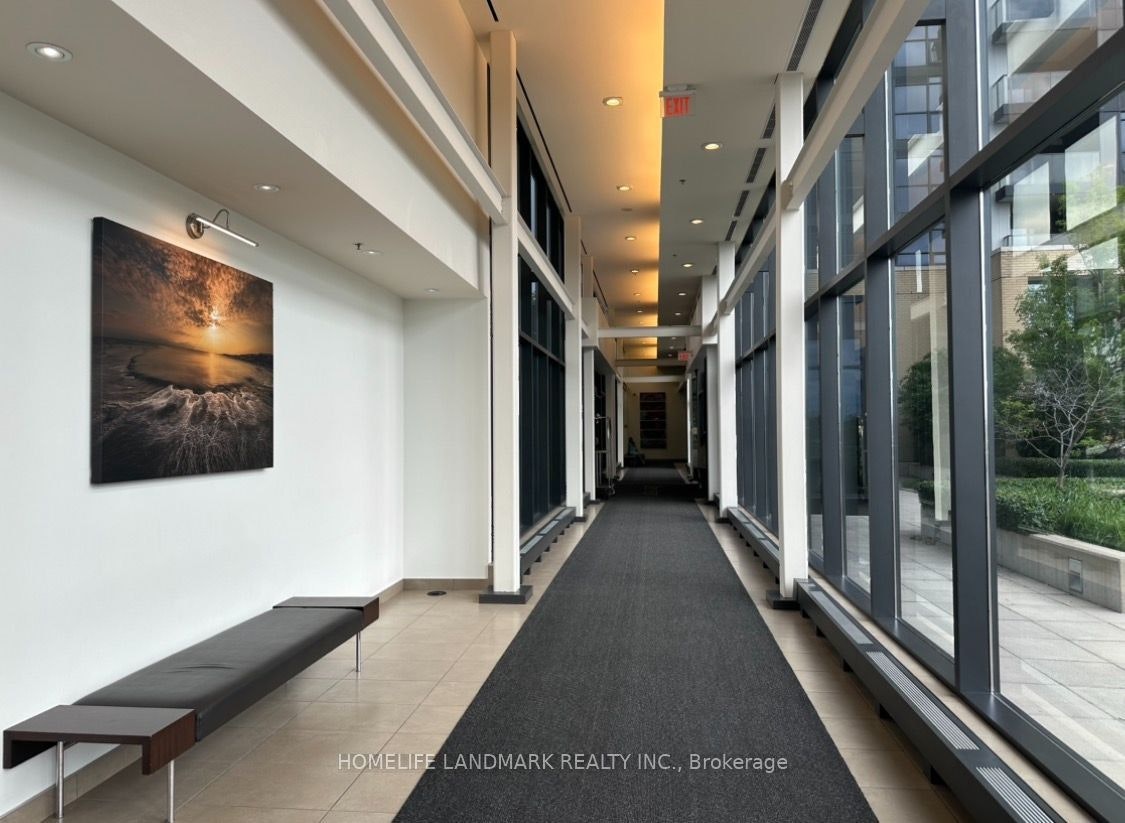 703-29 Singer Court, Toronto, ON, M2K 0B3 - 4