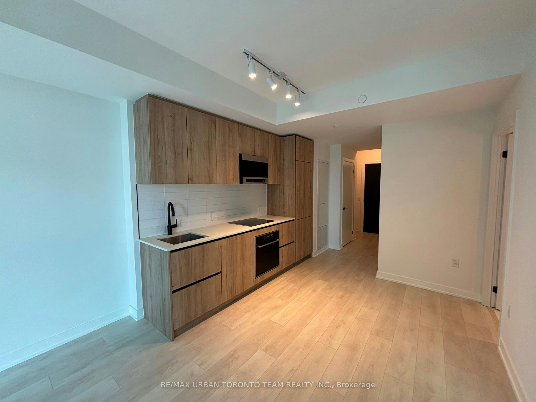 3301-117 Broadway Avenue, Toronto, ON, M4P 1V3 - 6