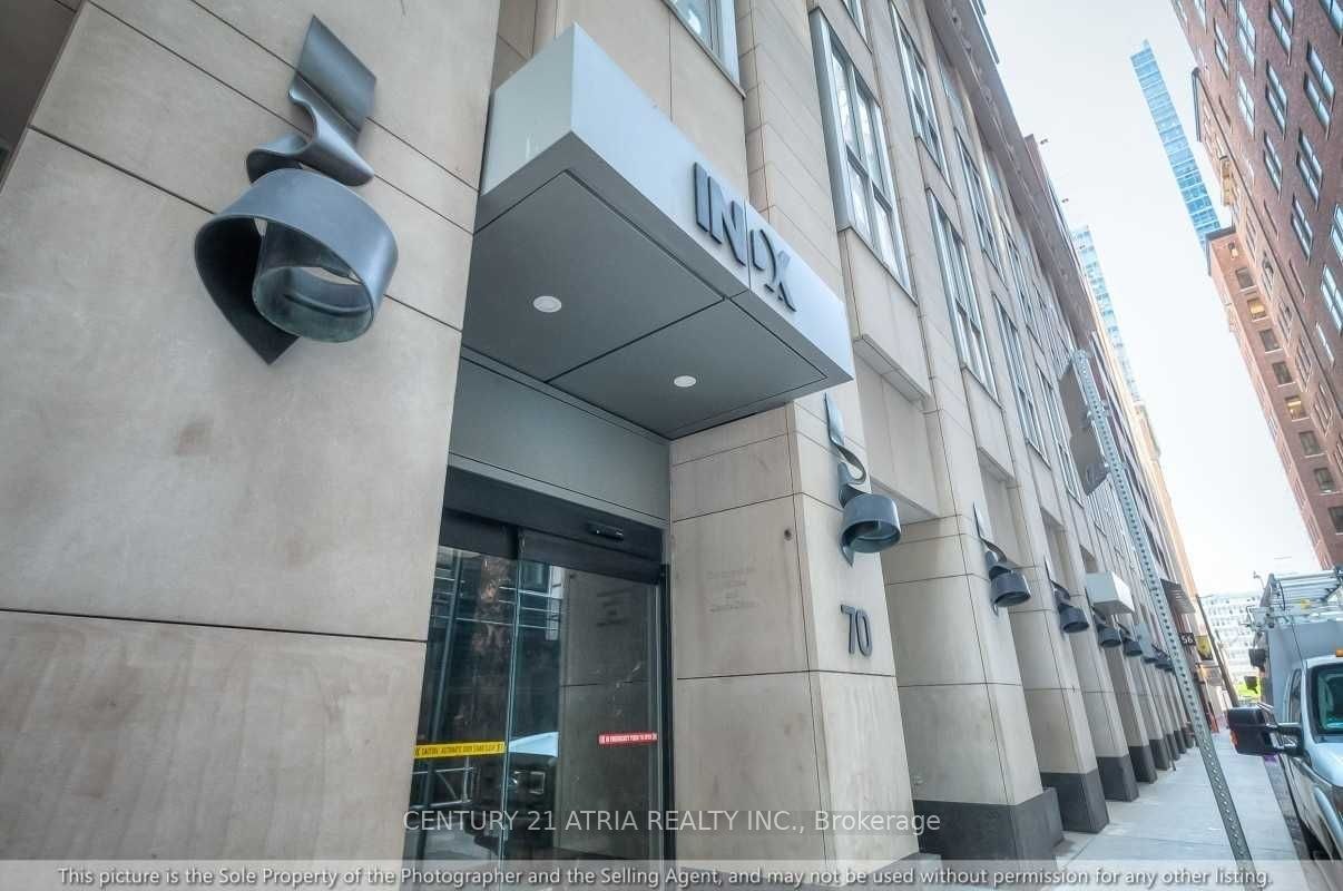 2508-70 Temperance Street, Toronto, ON, M5H 0B1 - 14