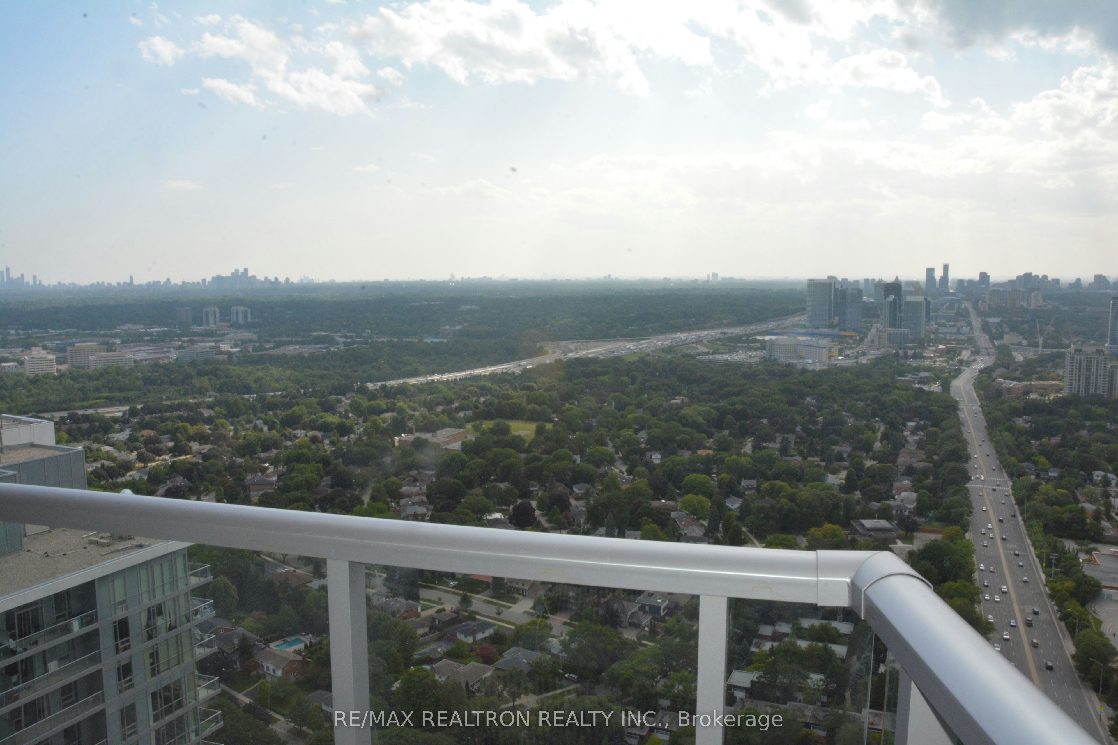 3606-70 Forest Manor Road, Toronto, ON, M2J 0A9 - 20