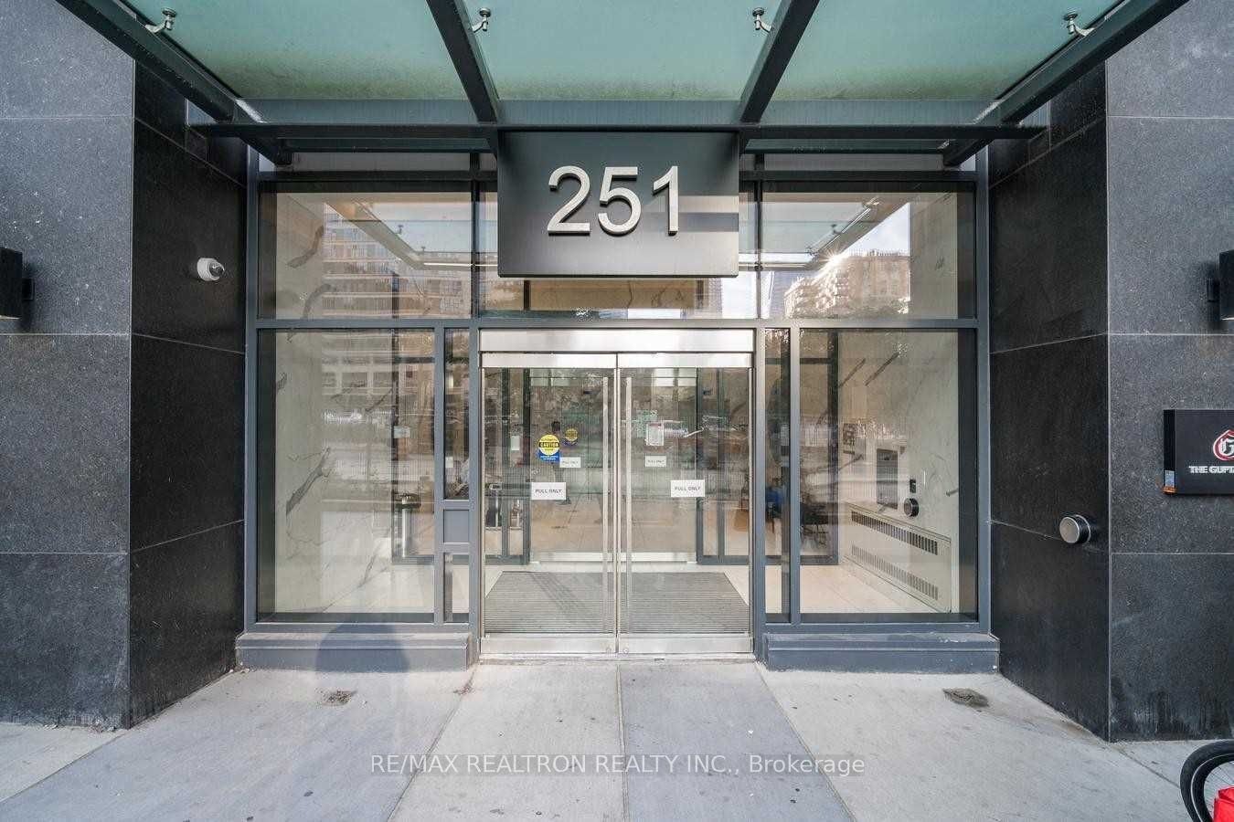 1805-251 Jarvis Street, Toronto, ON, M5B 0C3 - 2