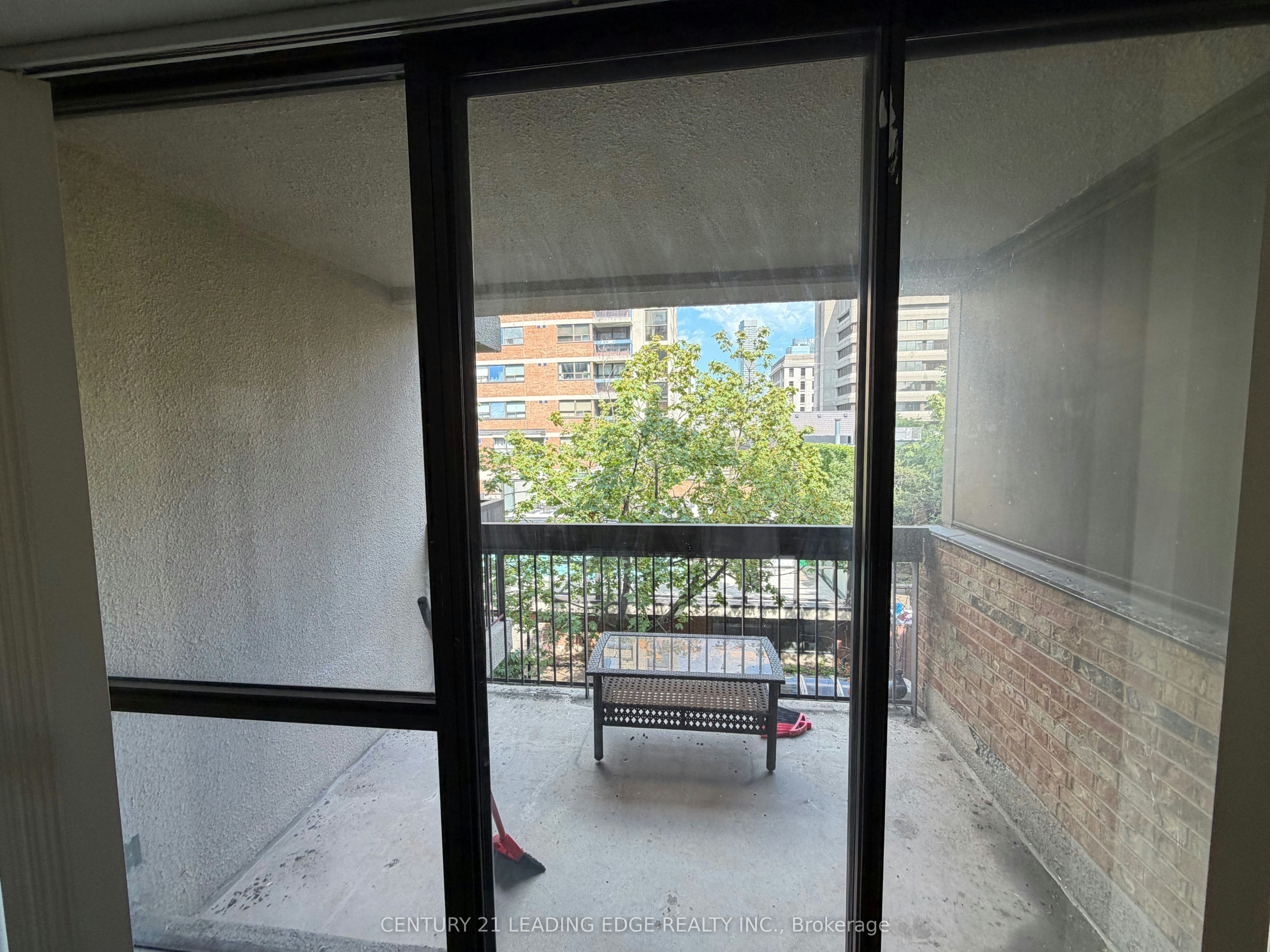 463-49 Mccaul Street, Toronto, ON, M5T 2W7 - 5