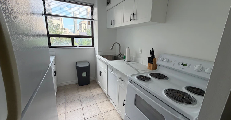 463-49 Mccaul Street, Toronto, ON, M5T 2W7 - 4