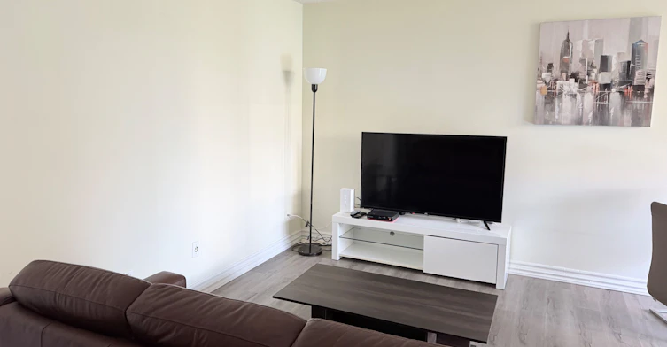 463-49 Mccaul Street, Toronto, ON, M5T 2W7 - 3