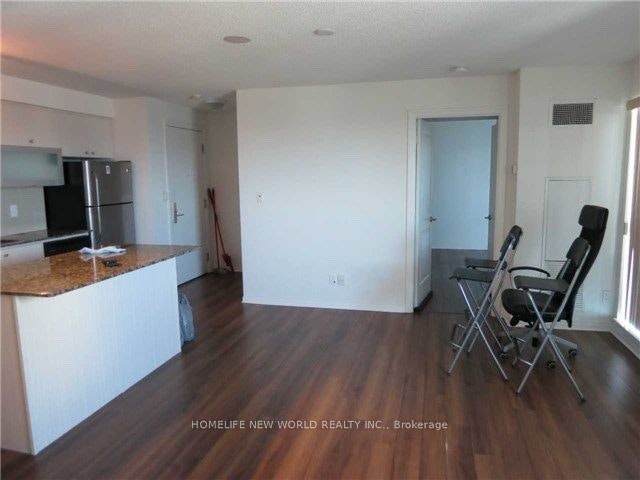 1910-2015 Sheppard Avenue E, Toronto, ON, M2J 1W6 - 8