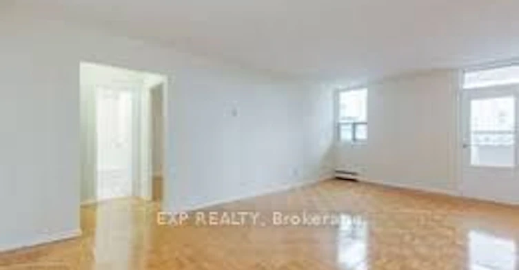 305-10 Huntley Street, Toronto, ON, M4Y 2K7 - 3