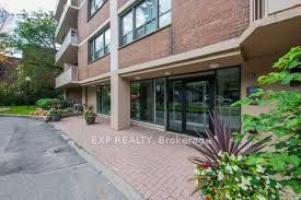 1401-10 Huntley Street, Toronto, ON, M4Y 2K7 - 8