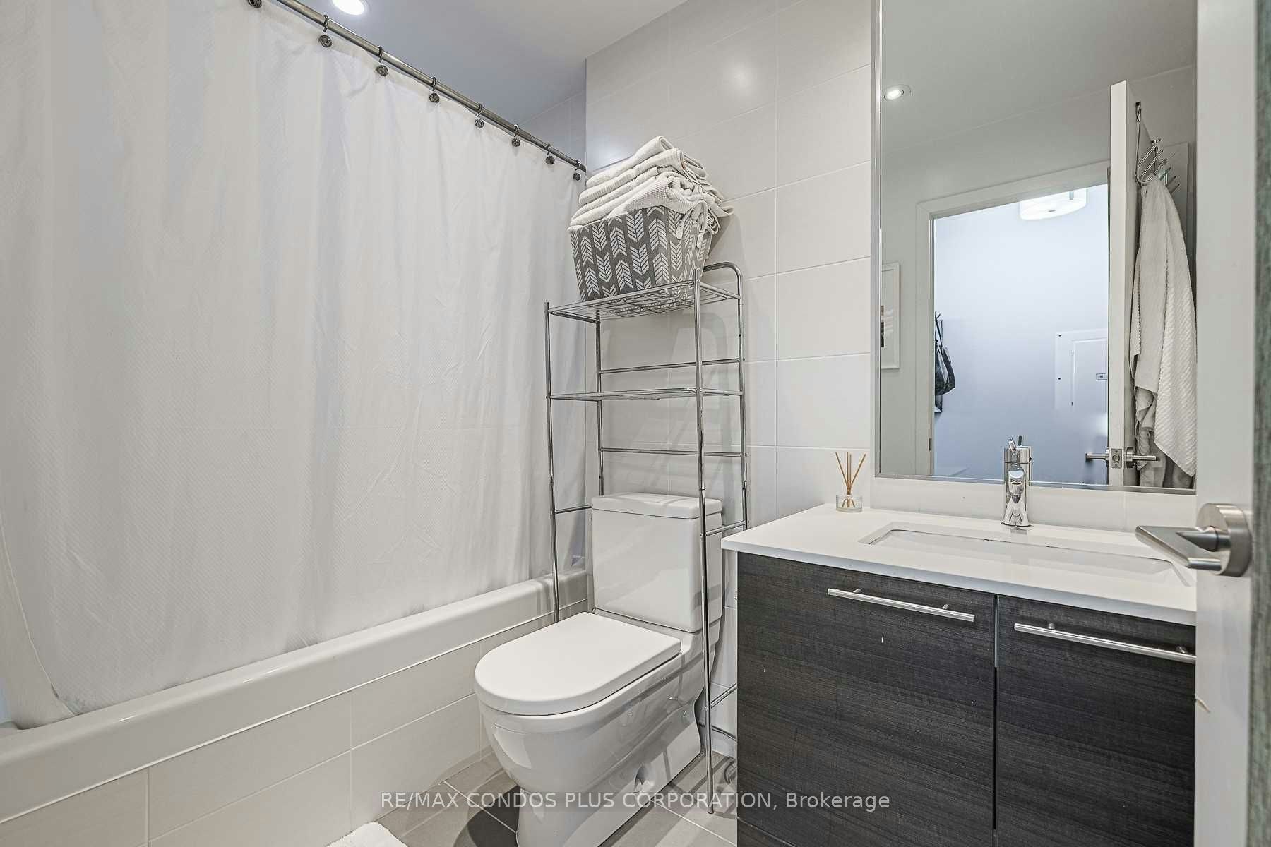 2508-1 Market Street, Toronto, ON, M5E 0A2 - 15
