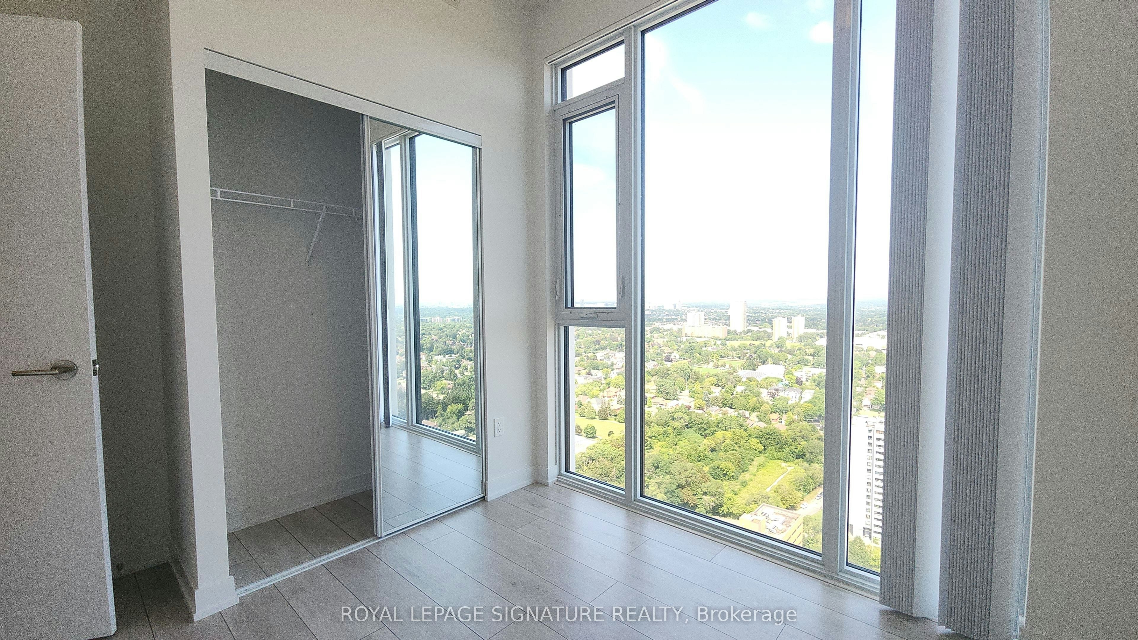 LP05-5858 Yonge Street, Toronto, ON, M2M 0C6 - 9