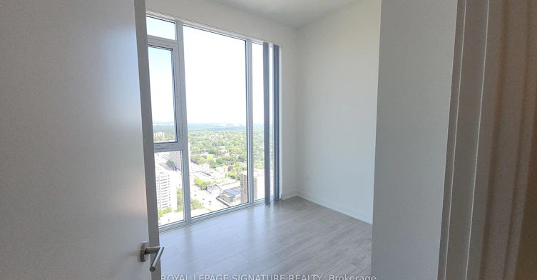 LP05-5858 Yonge Street, Toronto, ON, M2M 0C6 - 8