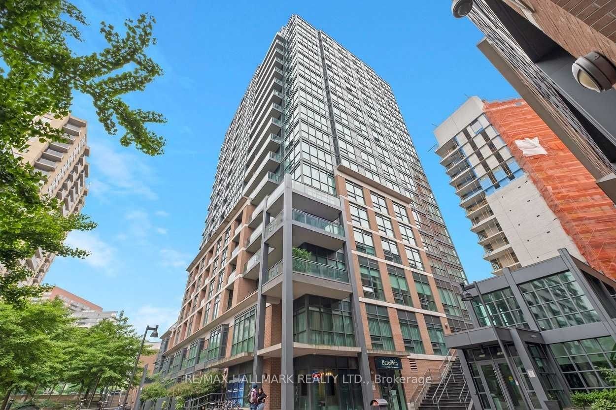 306-1171 Queen Street W, Toronto, ON, M6J 1J4