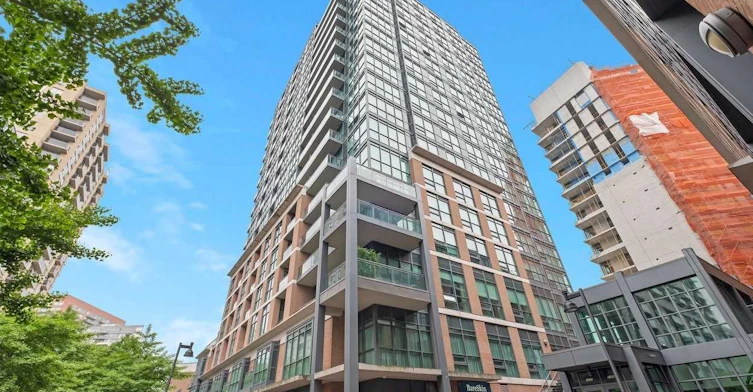 306-1171 Queen Street W, Toronto, ON, M6J 1J4