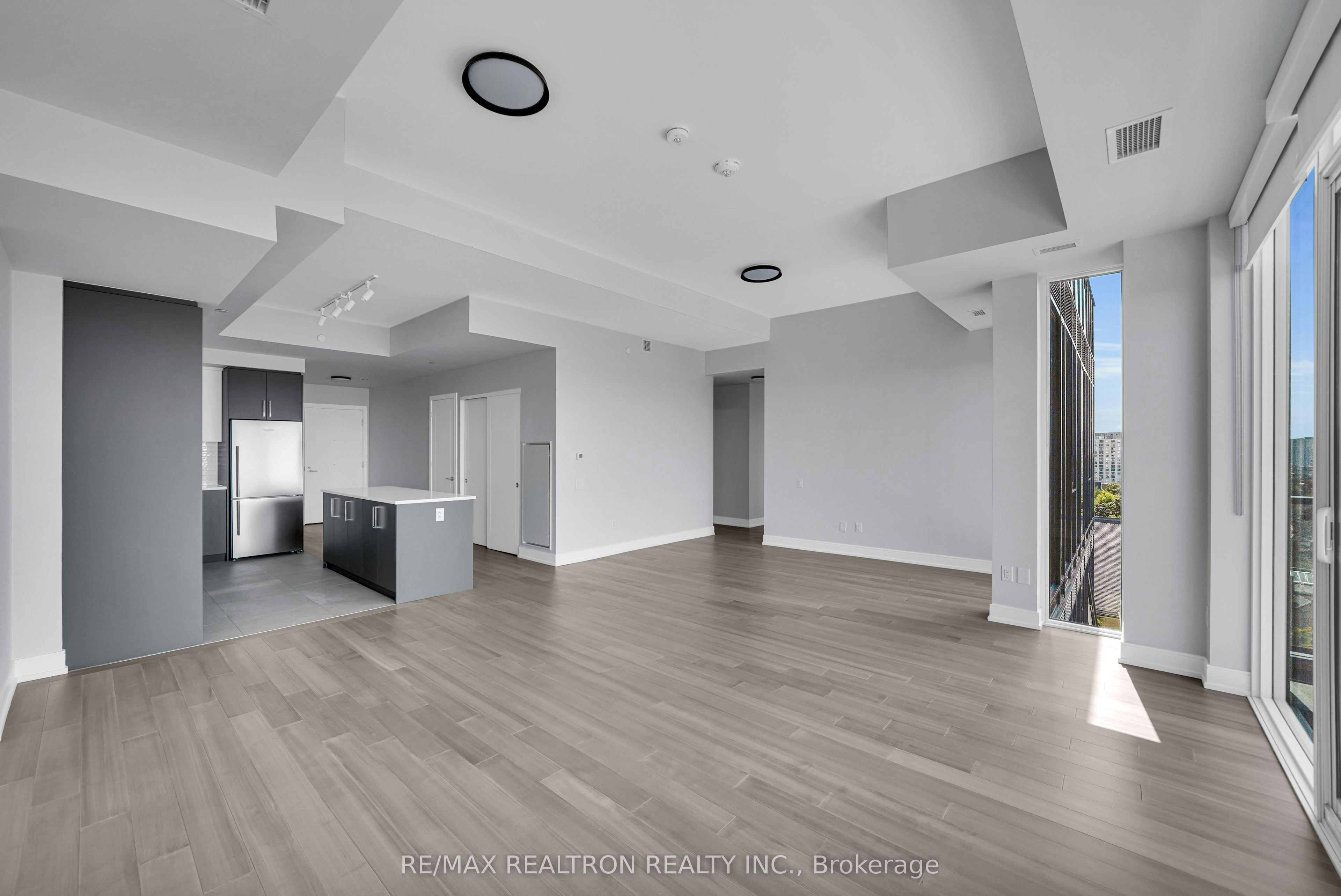 1107-664 Spadina Avenue, Toronto, ON, M5S 2H7 - 3