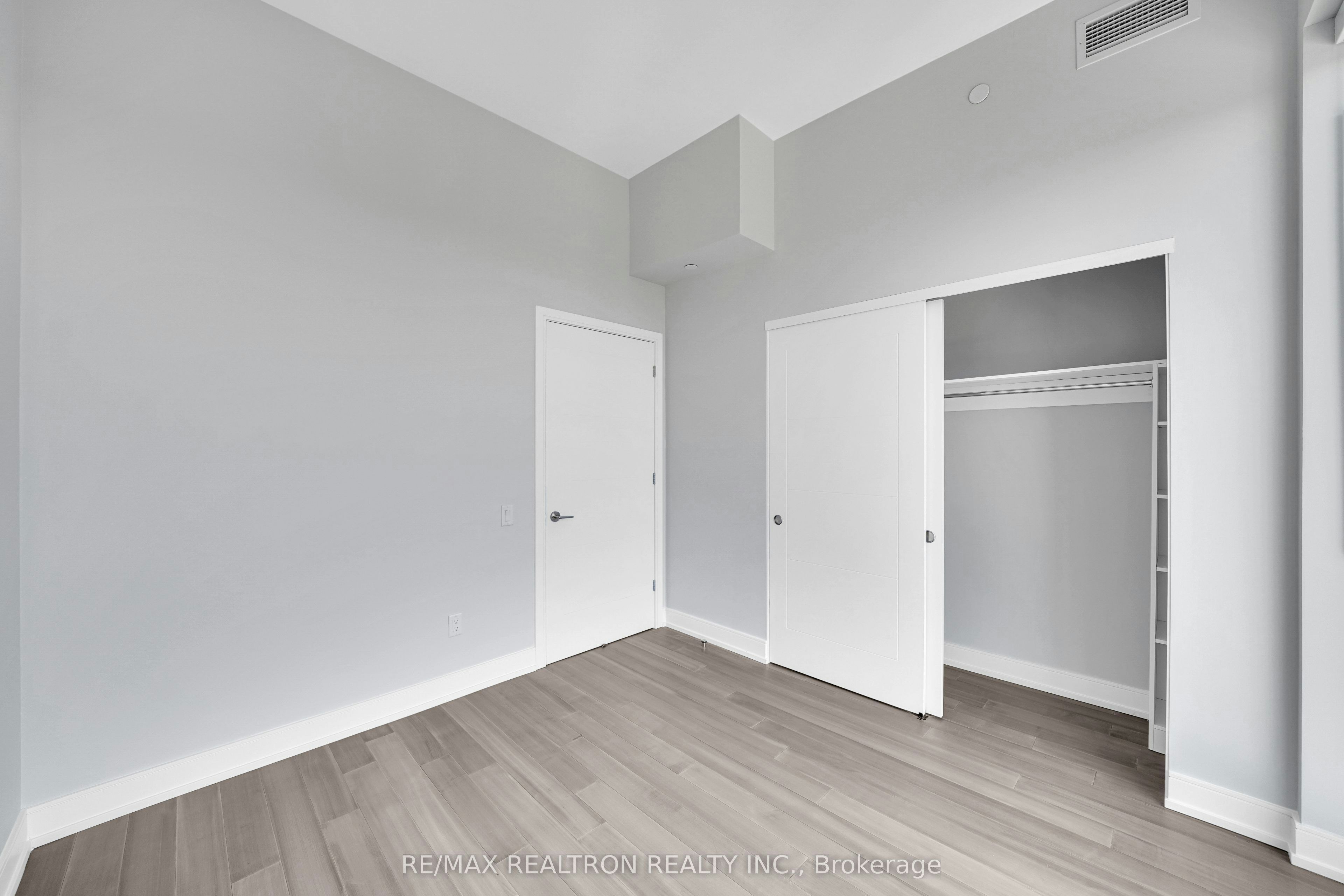 1107-664 Spadina Avenue, Toronto, ON, M5S 2H7 - 16