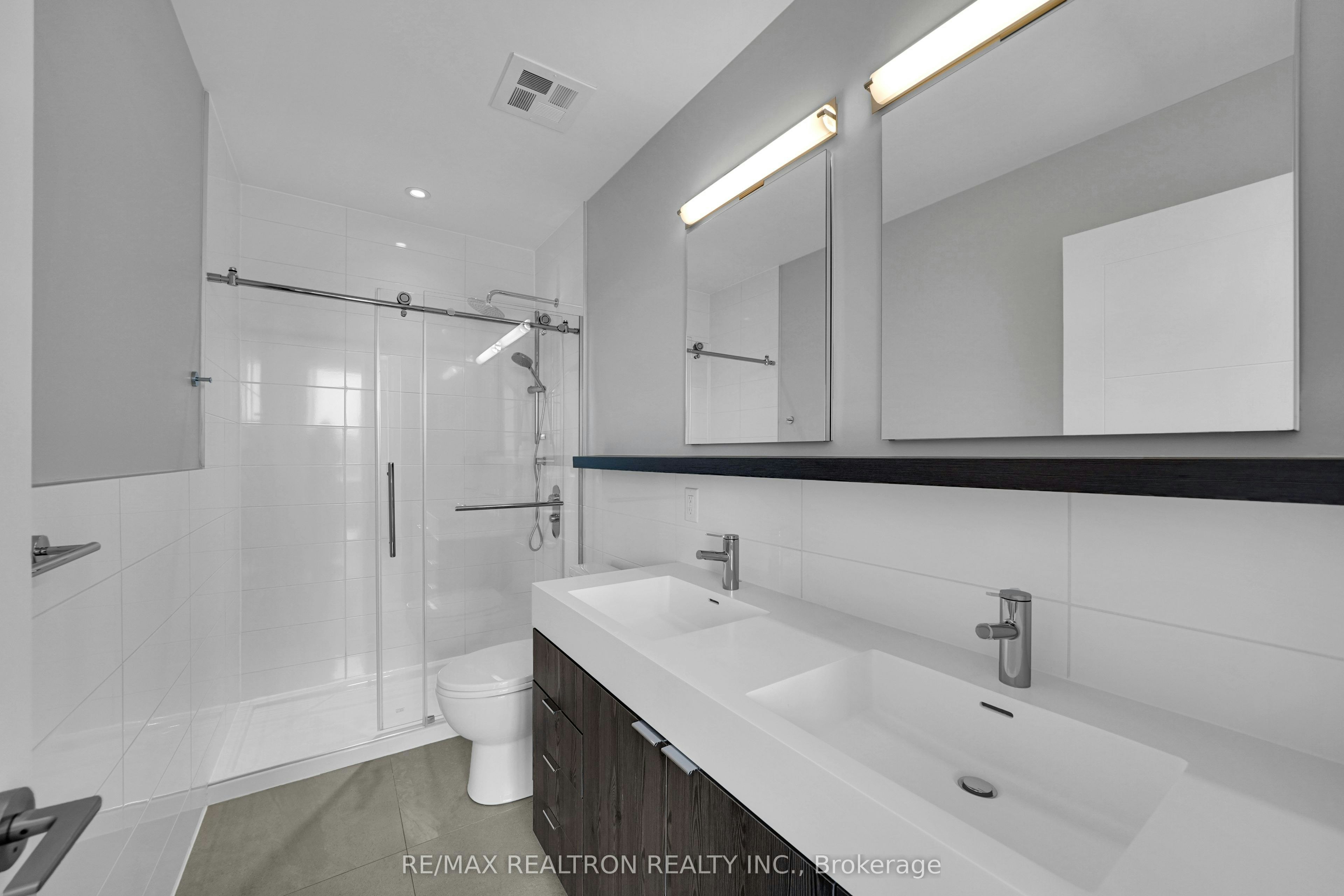 1107-664 Spadina Avenue, Toronto, ON, M5S 2H7 - 11