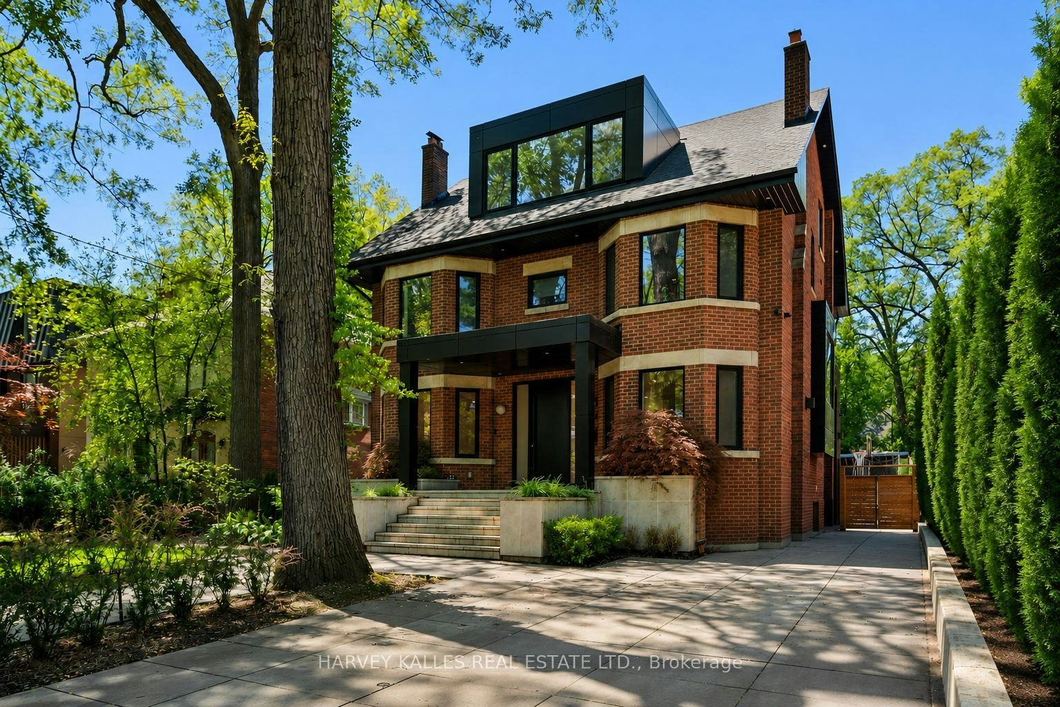128 Lyndhurst Avenue, Toronto, ON, M5R 2Z9