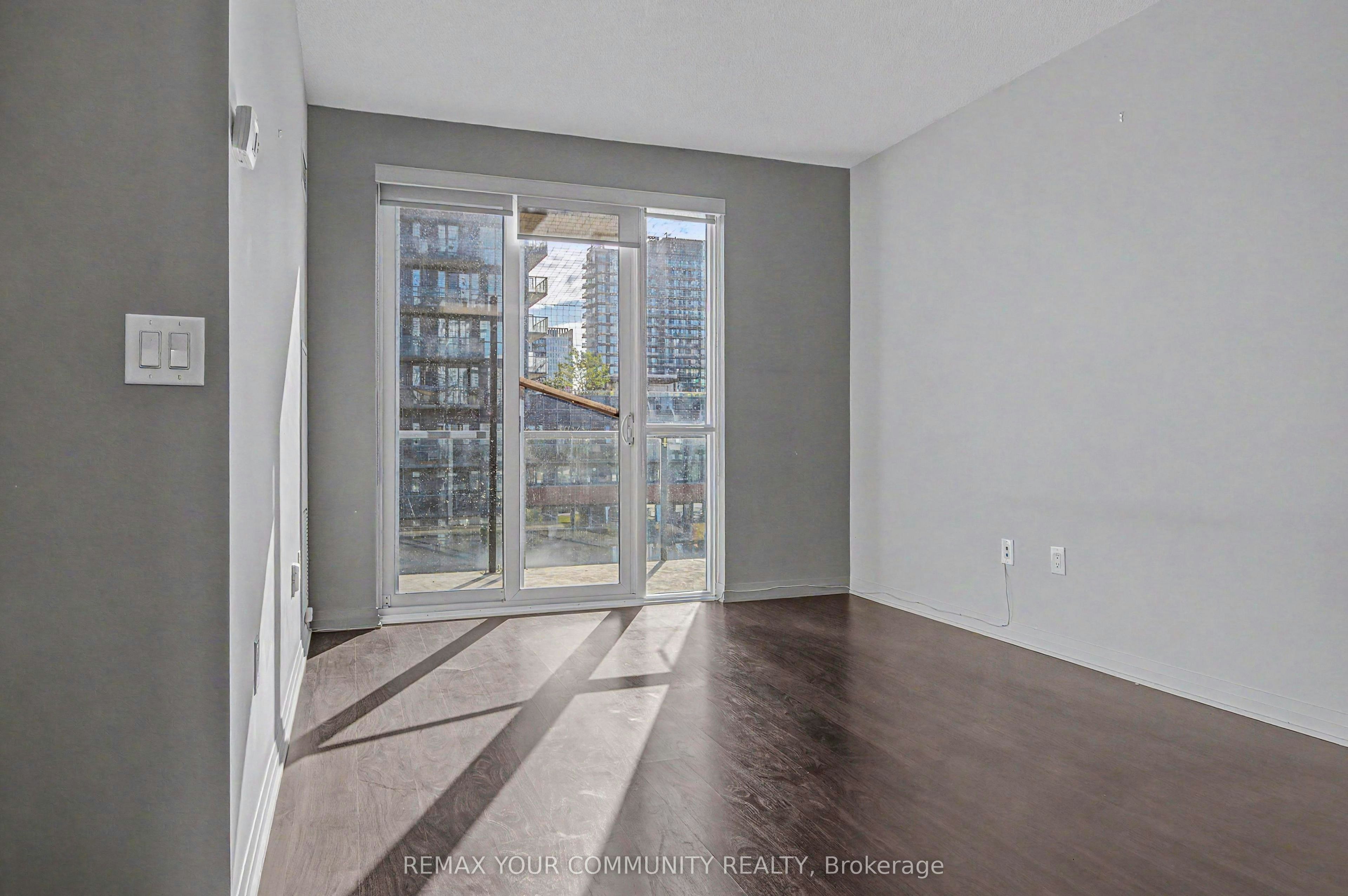 904-1 Cole Street, Toronto, ON, M5A 4M2 - 6