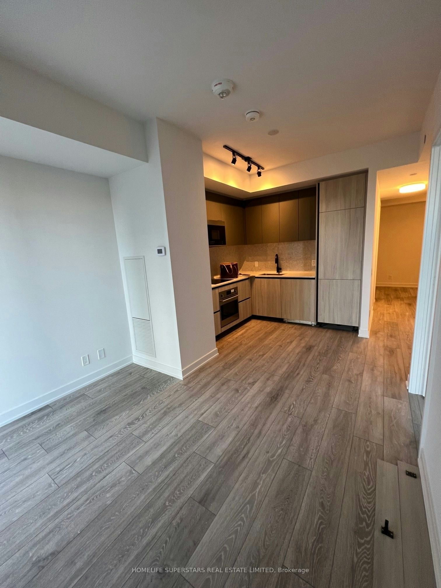 826-108 Peter Street, Toronto, ON, M5V 2G7 - 17