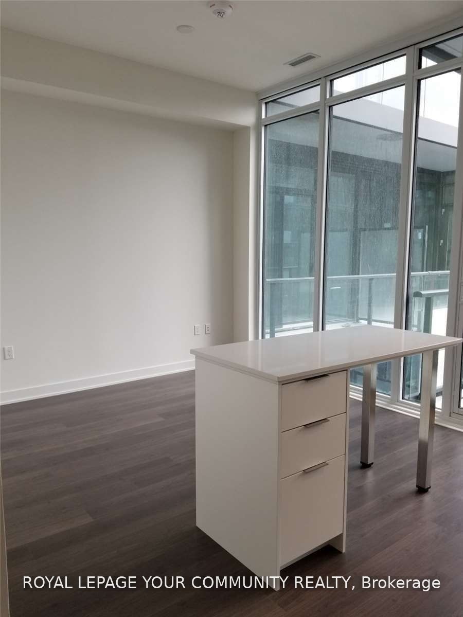801E-576 Front Street W, Toronto, ON, M8V 0P8 - 8