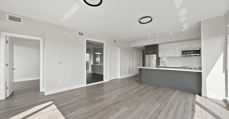 1202-2525 Bathurst Street, Toronto, ON, M6B 2Y9 - 2